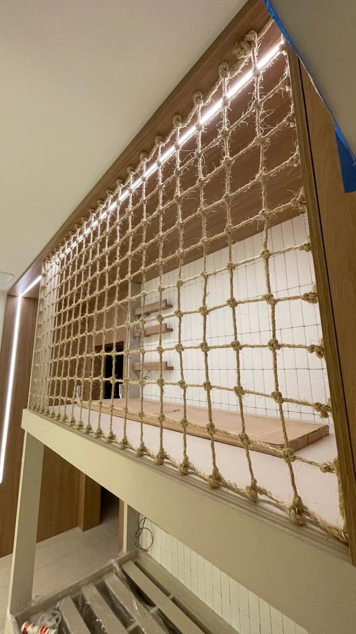 Fechamento decorativo em corda náutica de tom natural